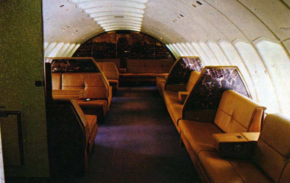 Gallery: Bars, lounges and restaurants of the Boeing 747