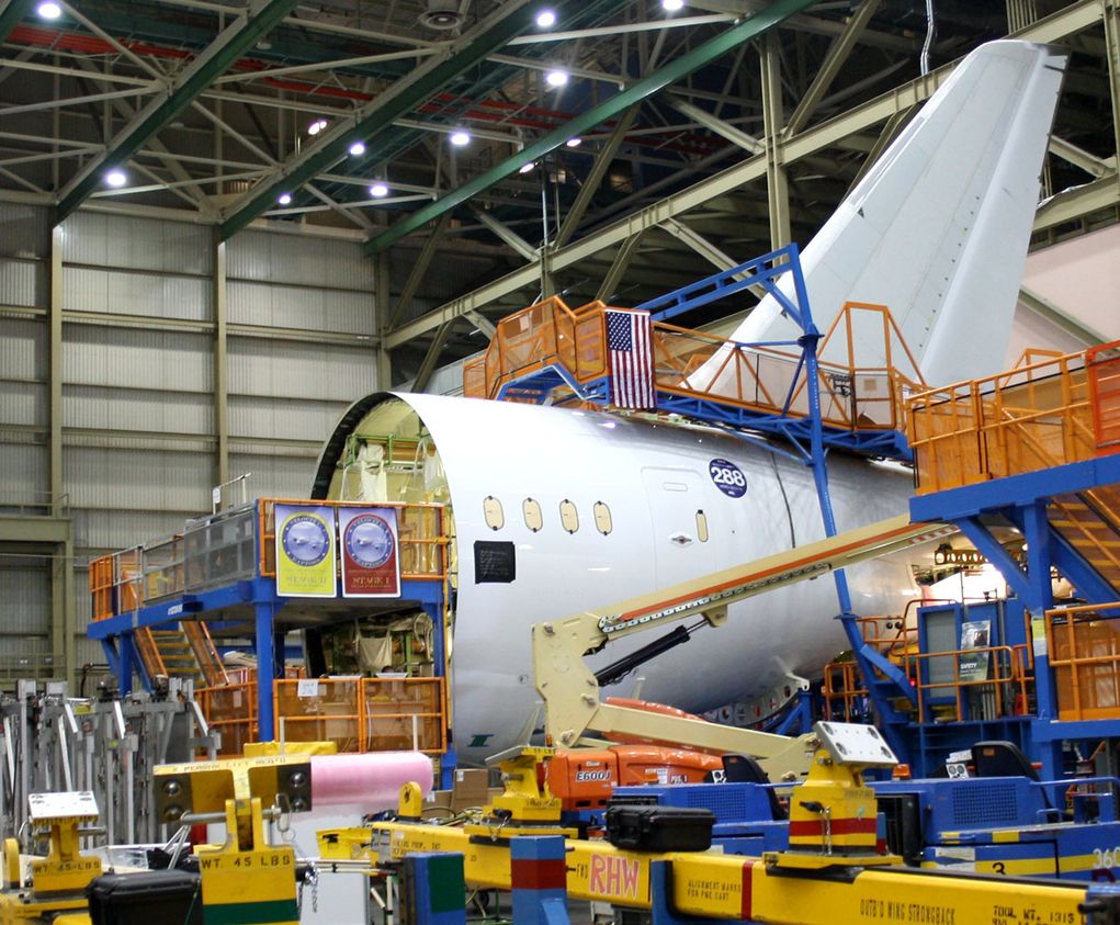 boeing factory tour 787