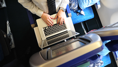 Inflight internet to GoGo worldwide