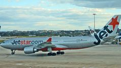 Jetstar cuts Japan flight schedule