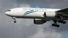 Air NZ cuts Airpoints earn rates in Economy