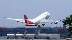 Cost of airfares in Australia up and climbing
