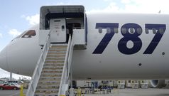 Photos: inside ANA's Boeing 787 Dreamliner