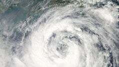 Typhoon Nesat hits Hong Kong: flight info
