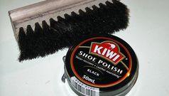 How to shine your shoes without shoe polish