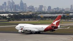 Qantas says QF7 is still good to go