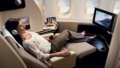 Qantas launches last-minute â€˜at the gateâ€™ upgrades