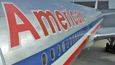 American Airlines: 50%+ of flights delayed