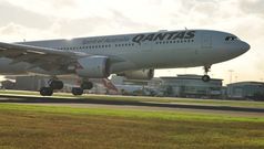 Qantas upgrades SYD-PER, BNE-PER flights