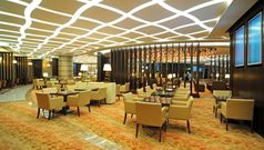 Emirates First Class Lounge, Dubai T3