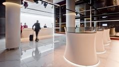 Cathay's new The Bridge lounge