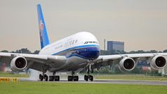 China Southern's A380 + B787 combo