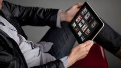 Qantas offers mag, newspaper downloads