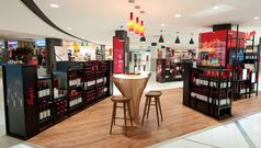 Sydney Airport opens 'Penfolds wine boutique'