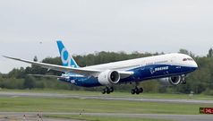 Boeing 787-9 begins heat tests