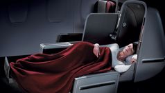 Qantas upgrades 'cafe breakfast'