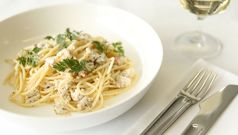 New Qantas first class inflight menu for Spring