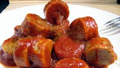 Airberlin serves up free currywurst