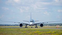 Flying on Qatar's first A350