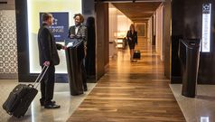 Star Alliance business class lounge LAX