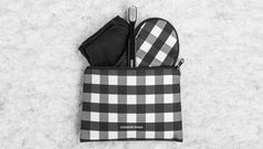 Qantas: new Country Road PE amenity kits