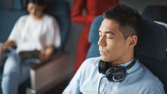 Up close with Cathay's new A350 PE seat