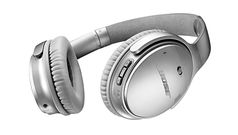 Review: Bose QC35 noise-cancelling headphones