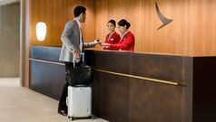 Cathay Pacific lounges for Qantas flyers