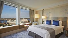 Review: Shangri-La Hotel, Sydney