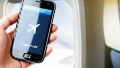 Passengers split over using phones in the air