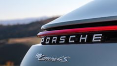 Porsche reveals new 911, the 992 Carrera