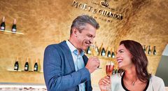 Emirates plans first class Champagne bar for Dubai