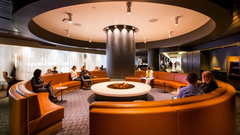 Oneworld Los Angeles business class lounge to close