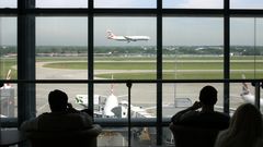 British Airways to move Gatwick flights to its Heathrow hub