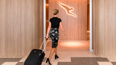 Qantas international business class lounges to stay shut