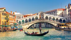Venice to soon charge day trippers for entry