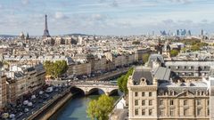 Qantas, Air France in talks over Australia-Paris flights