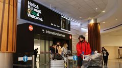 New Zealand swaps arrival cards for online form, app