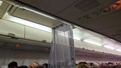 Virgin is keeping its 737 business class &lsquo;shower curtain&rsquo;