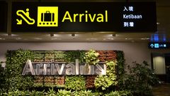Singapore tourists face fines, deportation over vapes
