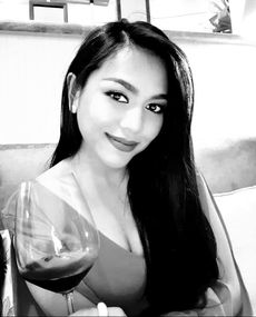 Jasmine Khongka 