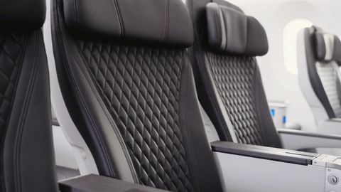 Review: Jetstar&rsquo;s new 787 business class