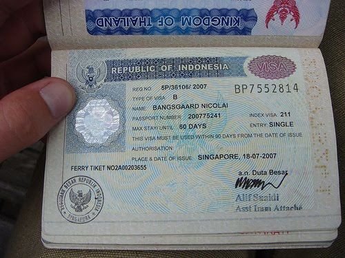 Garuda offers in-flight visa processing from Sydney