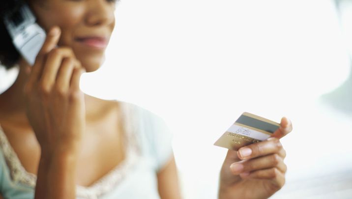 Qantas hikes credit card booking fee by 20%