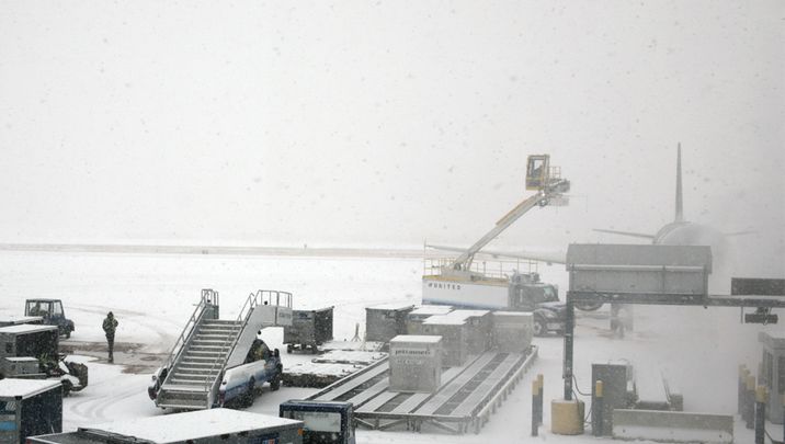 US winter storm warning: free rebooking