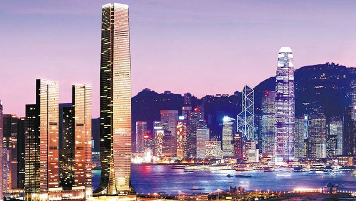 Ritz-Carlton Hong Kong hotel: world's tallest