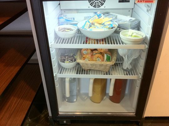 Review: Glasgow Priority Pass/Emirates Skylounge