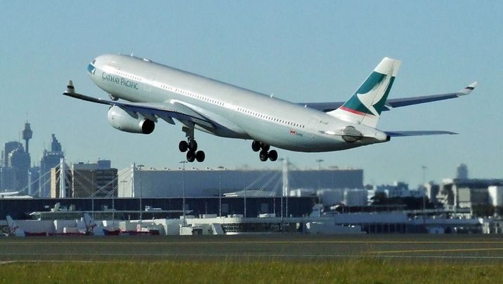 Cathay Premium Economy: to Sydney in March