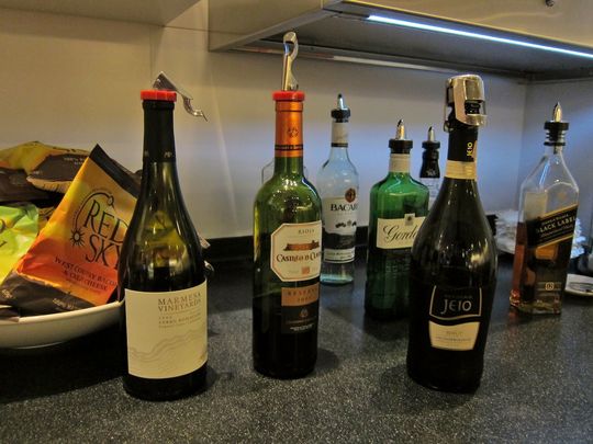 Cathay's London Heathrow business class lounge