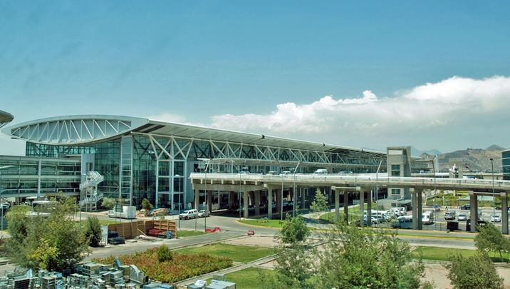 Qantas moves from Buenos Aires to Santiago: March